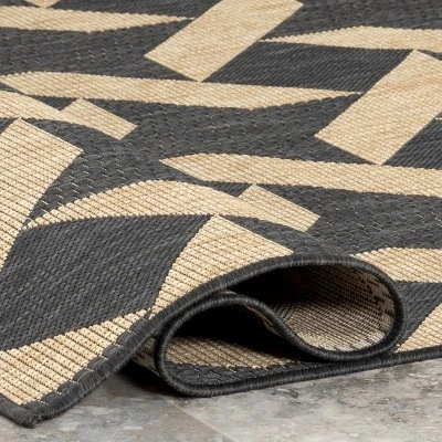 NuLOOM Geometric Trellis Indoor/Outdoor Area Rug 3 NuLOOM Geometric Trellis Indoor/Outdoor Area Rug - Image 3