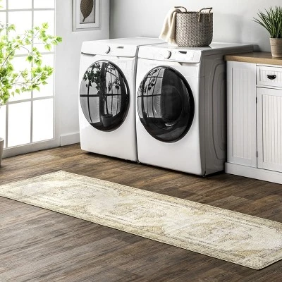 NuLOOM Glenda Machine Washable Faded Medallion Area Rug 1 NuLOOM Glenda Machine Washable Faded Medallion Area Rug