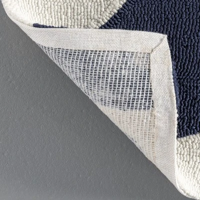 NuLOOM Hand Hooked Vivienne Indoor/ Outdoor Patio Area Rug 6 NuLOOM Hand Hooked Vivienne Indoor/ Outdoor Patio Area Rug - Image 6