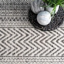 NuLOOM Catherina Transitional Geometric Area Rug -Nuloom GUEST 0f74bef9 bf4e 4398 90cc e2554261da53