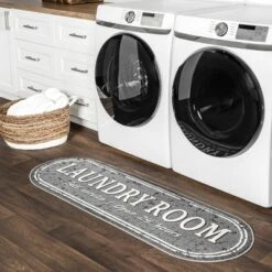 NuLOOM Graphic Machine Washable Laundry Mat