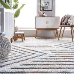NuLOOM Bristol High-Low Geometric Tassel Area Rug -Nuloom GUEST 1ae7c27b ca70 457b 9147 f384f8f7f23d