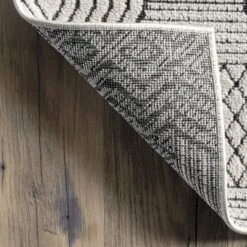 NuLOOM Valerie Textured Geometric Indoor/Outdoor Patio Area Rug 15 NuLOOM Valerie Textured Geometric Indoor/Outdoor Patio Area Rug -Nuloom GUEST 1d082c80 0a91 4897 acfc 58064566c52f