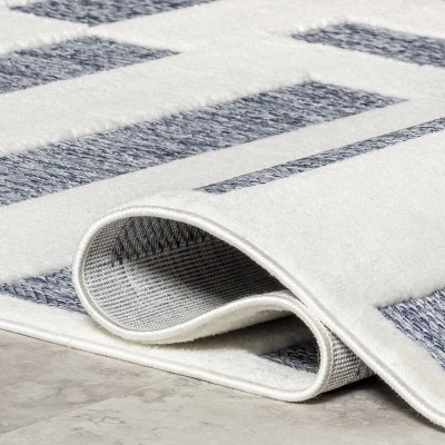 NuLOOM Neri Modern Bars Indoor/Outdoor Area Rug 3 NuLOOM Neri Modern Bars Indoor/Outdoor Area Rug - Image 3