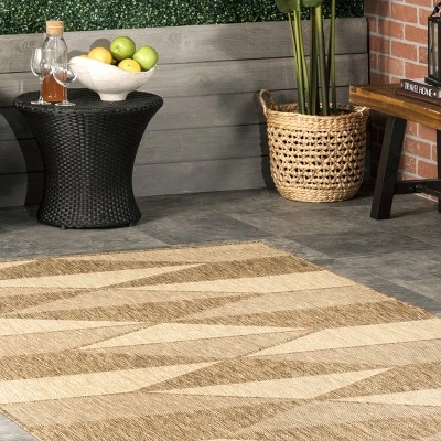 NuLOOM Antonia Fading Diamonds Indoor And Outdoor Patio Area Rug 8 NuLOOM Antonia Fading Diamonds Indoor And Outdoor Patio Area Rug - Image 8
