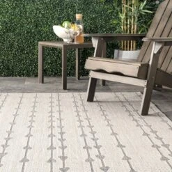 NuLOOM Kiernan Vertical Teardrop Stripe Indoor And Outdoor Area Rug -Nuloom GUEST 2c2d7804 40ba 4381 9e8d 1e9b61a6fa6b