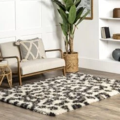 Kenina Leopard Shag Area Rug