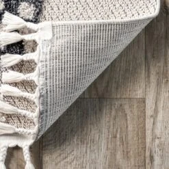 Ailsa Fox Kids Tasseled Area Rug -Nuloom GUEST 332d63b9 3bbb 4087 8a2c c1fd3d7595df