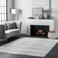 Sterling Loomed/Tristan Area Rug - NuLOOM