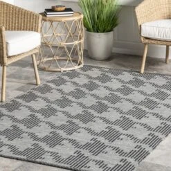 NuLOOM Resi Geometric Striped Indoor/Outdoor Patio Area Rug -Nuloom GUEST 3ff0cdda 5208 4935 866b b6494338a95b
