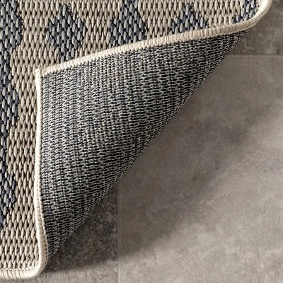 NuLOOM Reina Modern Trellis Indoor/Outdoor Area Rug 6 NuLOOM Reina Modern Trellis Indoor/Outdoor Area Rug - Image 6