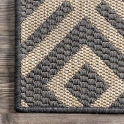 NuLOOM Jayne Geometric Diamond Indoor/Outdoor Area Rug -Nuloom GUEST 42a5d6be 0911 48f4 b282 d007002d7f6c