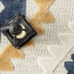 NuLOOM Valen Raised Geometric Indoor/Outdoor Patio Area Rug -Nuloom GUEST 4adf07aa 3967 47ad 8503 6c9e75506d1f