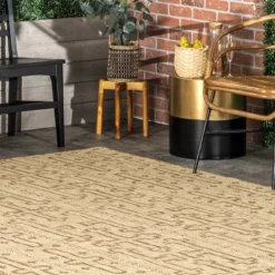 NuLOOM Brandy Transitional Celtic Indoor And Outdoor Patio Area Rug -Nuloom GUEST 4c5f9e20 3da9 40e6 8d52 4c86f5e0d0c7