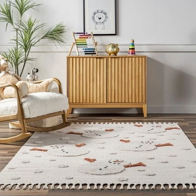NuLOOM Kilah Snowmen High-Low Kids Tasseled Area Rug 7 NuLOOM Kilah Snowmen High-Low Kids Tasseled Area Rug - Image 7