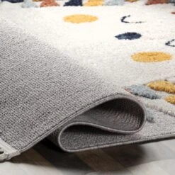 NuLOOM Amiah Hedgehog High-Low Kids Tasseled Area Rug -Nuloom GUEST 4cf5a3cb e15b 4295 a405 72ba5fd198ea