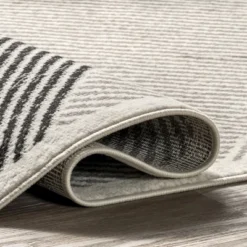 NuLOOM Charline Modern Mountain Area Rug -Nuloom GUEST 61bb966d 36c5 4a45 995a 3c1f7d680e25