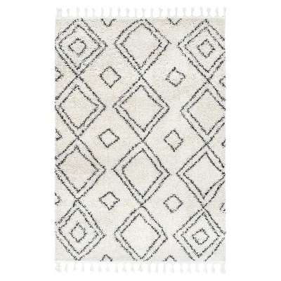 NuLOOM Serena Diamond Trellis Tassel Area Rug 8 NuLOOM Serena Diamond Trellis Tassel Area Rug - Image 8
