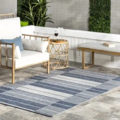 NuLOOM Rayla Striped Blocks Indoor/Outdoor Patio Area Rug