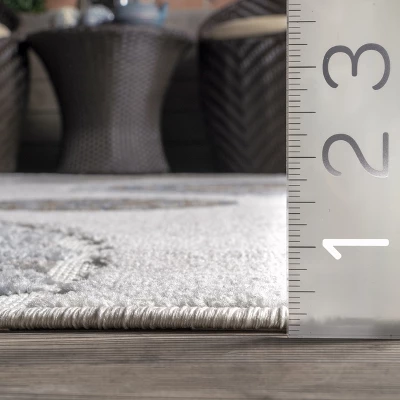 NuLOOM Andi Textured Geometric Indoor And Outdoor Patio Area Rug 2 NuLOOM Andi Textured Geometric Indoor And Outdoor Patio Area Rug - Image 2