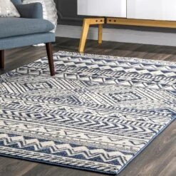 NuLOOM Transitional Global Becky Area Rug