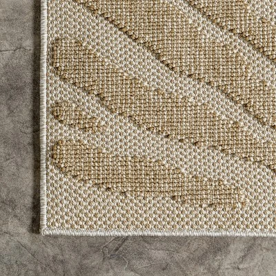 NuLOOM Kisha Transitional Abstract Indoor/Outdoor Patio Area Rug 4 NuLOOM Kisha Transitional Abstract Indoor/Outdoor Patio Area Rug - Image 4