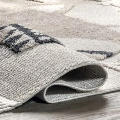 Ailsa Fox Kids Tasseled Area Rug -Nuloom GUEST 7d9f8dca ce95 4cef 9233 150294bd5e9c