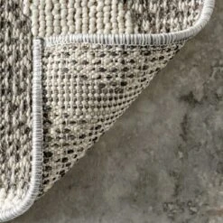 NuLOOM Corina Zebra Indoor/Outdoor Patio Area Rug -Nuloom GUEST 8cf67c49 2b09 4502 8d7a 5036f890a003