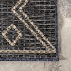 NuLOOM Julieta Diamonded Helix Indoor/Outdoor Area Rug -Nuloom GUEST 8d4c94c1 7433 4756 9132 ba207b99d629