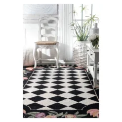 Angla Rooster Kitchen Area Rug Black - NuLOOM -Nuloom GUEST 957d192f 4b73 4072 8419 31829811053c