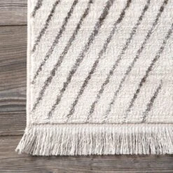NuLOOM Jazlyn Broken Chevrons Area Rug -Nuloom GUEST 95c7a5cc 1d86 4787 979b 6705956a821e