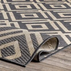NuLOOM Jayne Geometric Diamond Indoor/Outdoor Area Rug -Nuloom GUEST a12699c0 e5ec 431b a790 240c5e5adb4e