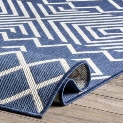 NuLOOM Celine Aztec Indoor/Outdoor Area Rug -Nuloom GUEST aa2aec15 2db1 4de6 89fb 424d0519878e