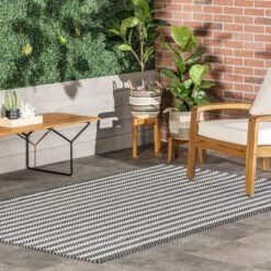 NuLOOM Kennedy Braided Stripes Indoor And Outdoor Patio Area Rug