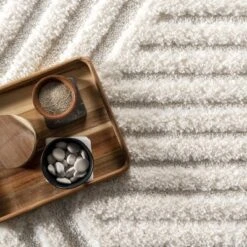 NuLOOM Risette Geometric Shag Tassel Area Rug -Nuloom GUEST b7a6fe16 62c7 43fd 8e46 65780edb7930