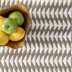 NuLOOM Outdoor Striped Yasmin Patio Area Rug -Nuloom GUEST b9a9e0bb 9035 452c a8e6 28d583041e88