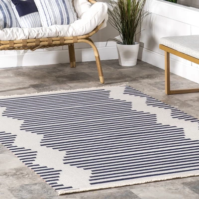 NuLOOM Holly Multi Stripe Indoor/Outdoor Area Rug 8 NuLOOM Holly Multi Stripe Indoor/Outdoor Area Rug - Image 8