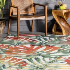 NuLOOM Contemporary Floral Janice Indoor/Outdoor Patio Area Rug -Nuloom GUEST c70a569a 2d4b 4591 87cb 4d1d431f14b6