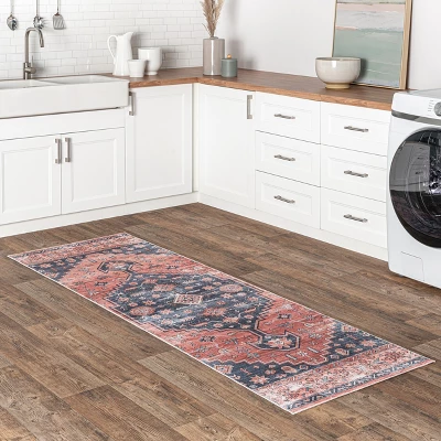 NuLOOM Medallion Bordered Machine Washable Area Rug 1 NuLOOM Medallion Bordered Machine Washable Area Rug