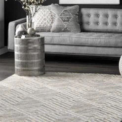 NuLOOM Taytum Handmade Wool Diamond Trellis Area Rug 16 NuLOOM Taytum Handmade Wool Diamond Trellis Area Rug -Nuloom GUEST cebc1681 4d0f 4aba 90cf d5d43f658994