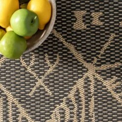 NuLOOM Marlow Geometric Aztec Indoor And Outdoor Patio Area Rug -Nuloom GUEST d3df53d0 f9f9 4142 98d3 244ba2140f8d