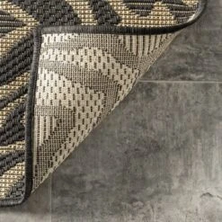 NuLOOM Dakota Geometric Indoor And Outdoor Area Rug 13 NuLOOM Dakota Geometric Indoor And Outdoor Area Rug -Nuloom GUEST df03db2b dc5e 4183 8bf7 e6c69c2ab7ca