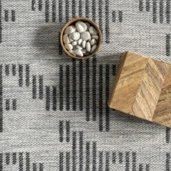 NuLOOM Resi Geometric Striped Indoor/Outdoor Patio Area Rug -Nuloom GUEST e41e03ee 9b34 4eb8 8986 f88702eefce6