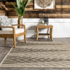 NuLOOM Oliva Modern Diamond Indoor/Outdoor Patio Area Rug -Nuloom GUEST e48b5f98 0804 4c8e a466 cb1003fde93d