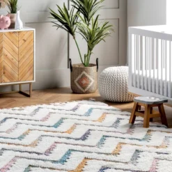 2'8"x8' Rumi High-Low Chevron Tassel Area Rug Beige Runner - NuLOOM -Nuloom GUEST e66adc86 2b9a 4a7a 9246 13e5613e993f