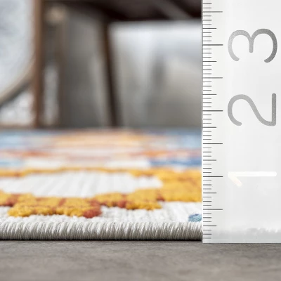 NuLOOM Marcela Geometric Indoor/Outdoor Patio Area Rug 2 NuLOOM Marcela Geometric Indoor/Outdoor Patio Area Rug - Image 2