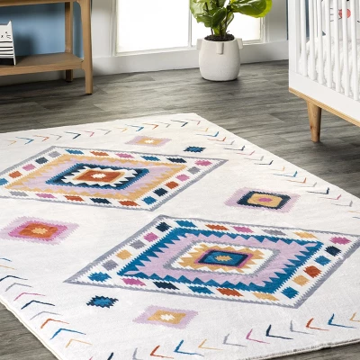 NuLOOM Marj Southwestern Kids Machine Washable Area Rug 8 NuLOOM Marj Southwestern Kids Machine Washable Area Rug - Image 8