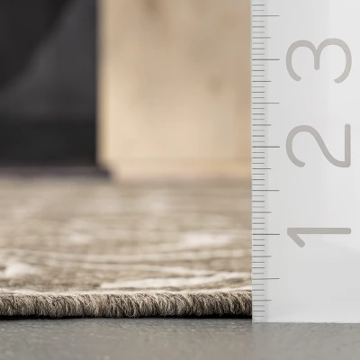 NuLOOM Kathleen Traditional Indoor/Outdoor Area Rug 2 NuLOOM Kathleen Traditional Indoor/Outdoor Area Rug - Image 2