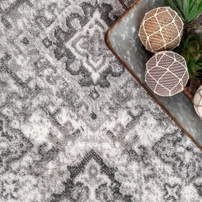 NuLOOM Vintage Gretel Area Rug 5 NuLOOM Vintage Gretel Area Rug - Image 5